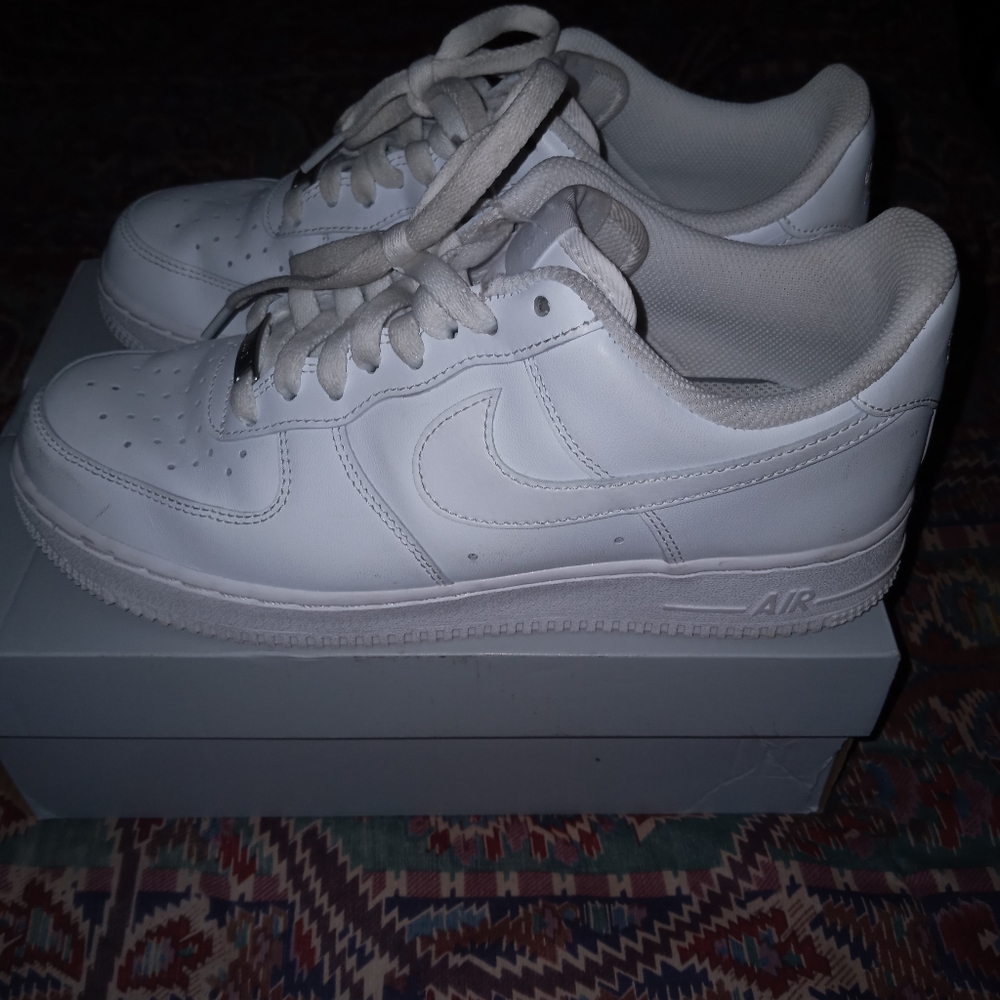 Nike Air Force 1